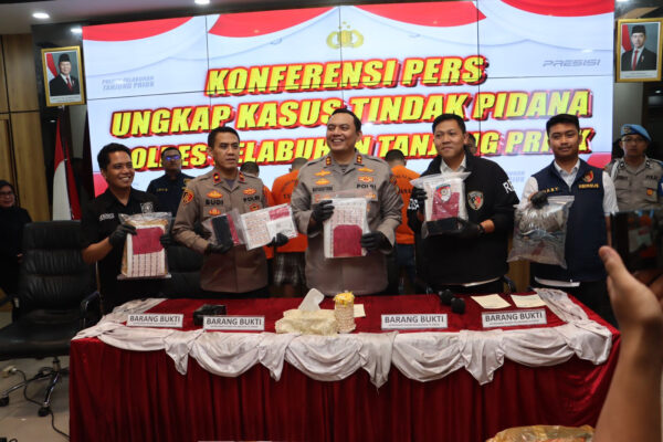 Modus Cetak Mandiri, Polres Priok Gagalkan Bisnis Materai Palsu Beromzet Miliaran