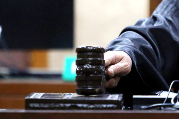 Oknum Anggota DPRD Singkawang yang Setubuhi Anak Divonis 12 Tahun Penjara