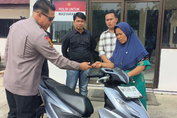 Pasutri Ini Kompak Mencuri Motor, Langsung Diringkus Polsek Mandau