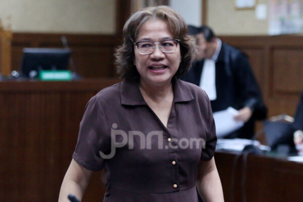 Perintah Ibu Terdengar dalam Sidang Hasto, Ronny: Bukan Bu Mega