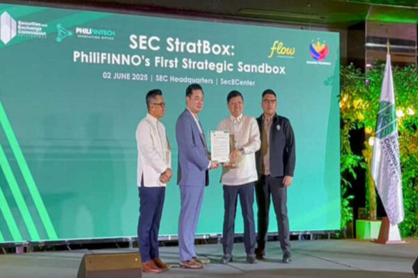 Pluang jadi Fintech Pertama Ikuti Program StratBox di Filipina
