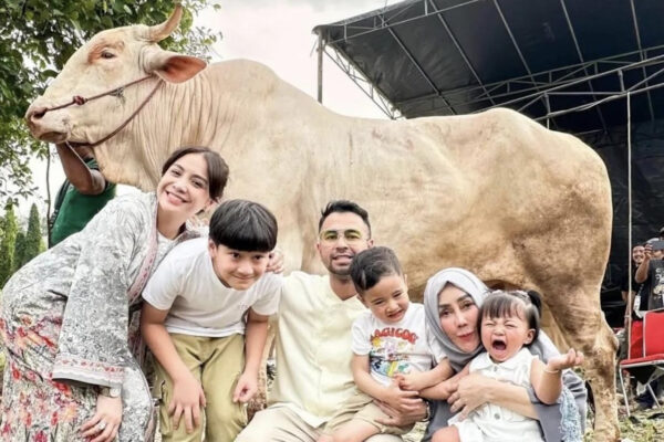 Tebar Puluhan Kurban, Raffi Ahmad: Semoga Jadi Berkah untuk Semua