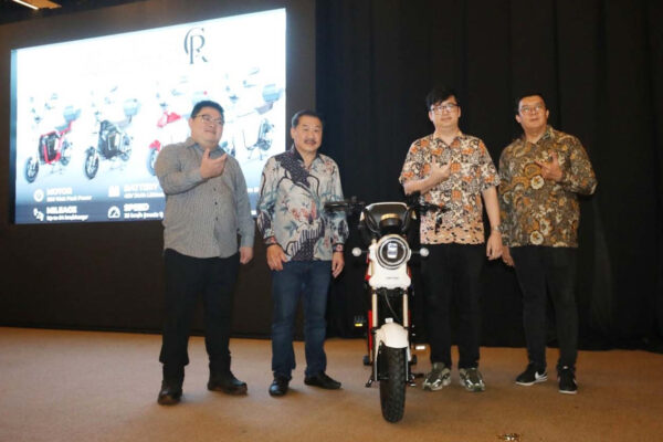 United Salvador CR, Sepeda Listrik Maskulin dengan Performa Tangguh