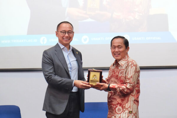 Waka MPR: Akselerasi Transisi Energi Jawaban Hadapi Krisis Iklim & Ketergantungan Impor