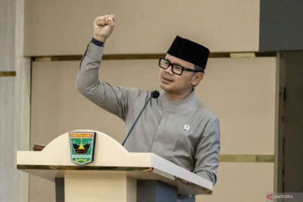 Wamendagri Dukung Kepala Daerah Pidanakan Ormas Kelewat Batas