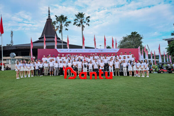 Birdies & Blessings: Charity Golf Tournament 2025 Gelar 100 Operasi Katarak Gratis