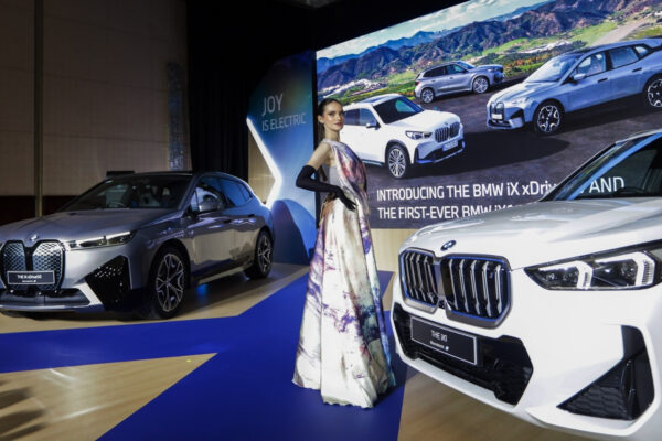 BMW Recall 70 Ribu Mobil Listrik yang Terdiri dari i4, i5, hingga iX