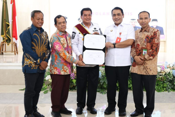 Pemkab Tangerang Luncurkan Program Sekolah Gratis untuk SD dan SMP Swasta