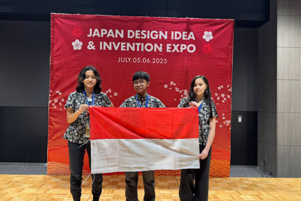 Siswa Mentari Intercultural School Jakarta Ukir Prestasi Gemilang di Ajang JDIE 2025